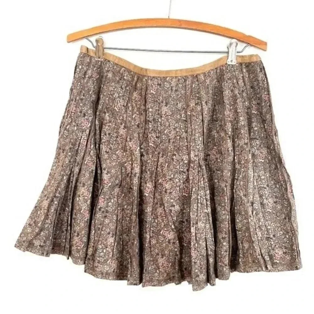UO Staring at Stars Brown Floral Skirt